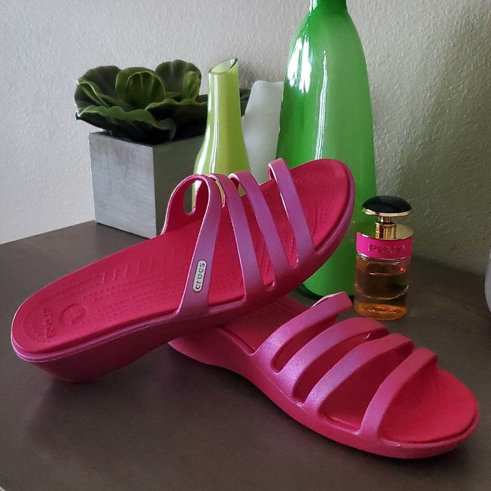 CROCS Pink Women's Sandals Rhonda